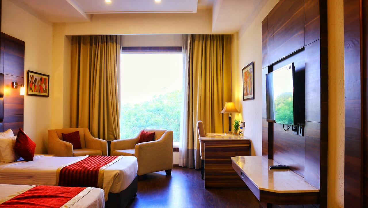 City Park Resort Bahādurgarh Zewnętrze zdjęcie